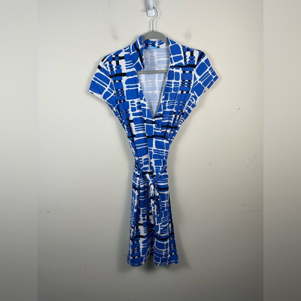 J. McLaughlin Wrap Dress Women Medium Blue Excellent Catalina Cloth Geometric